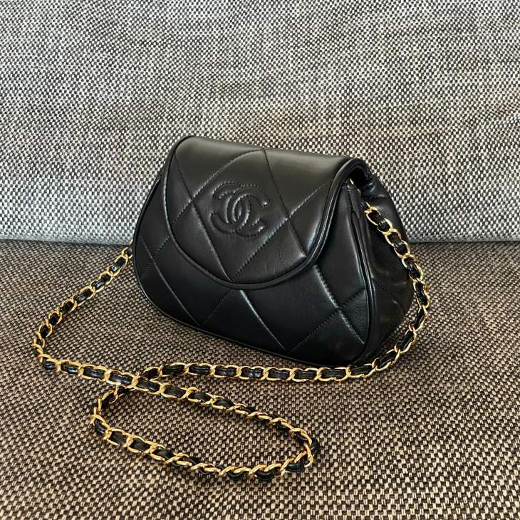 Picture of Chanel Handbags 2 _SKUfw239825952fw